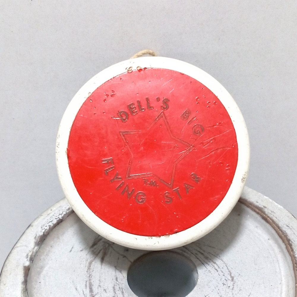 Vintage Yo Yo Yoyo Dells Big D Flying Star Butterfly Yoyo Kids Toy 1960s 1970s